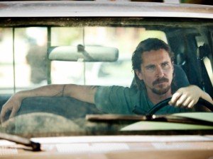 Christian-Bale-in-Out-of-the-Furnace-2013-Movie-IMage1-650x488